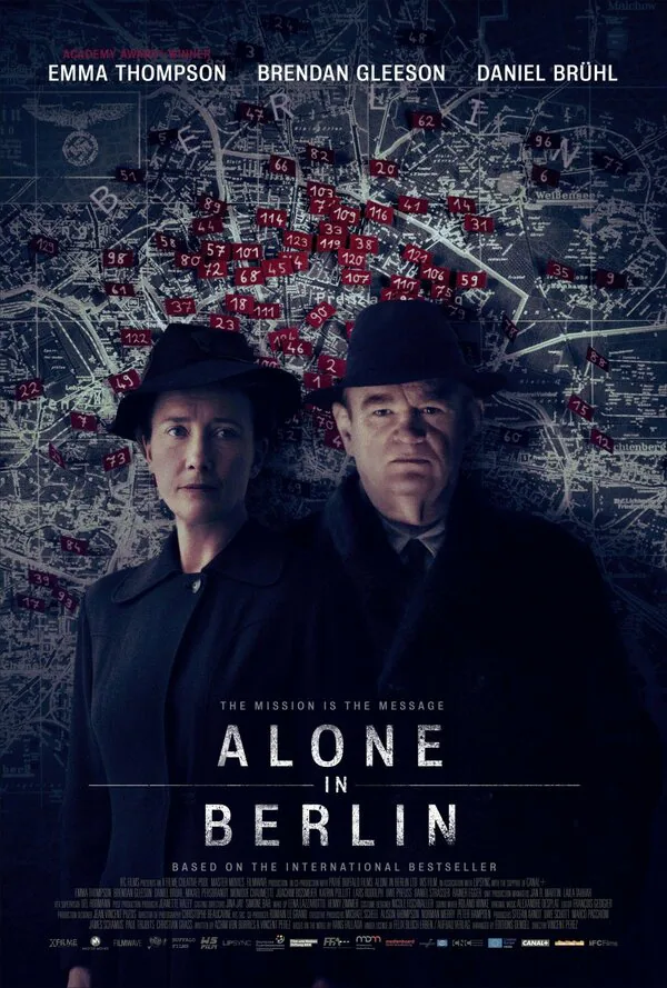 Обложка фильма «Одни в Берлине»